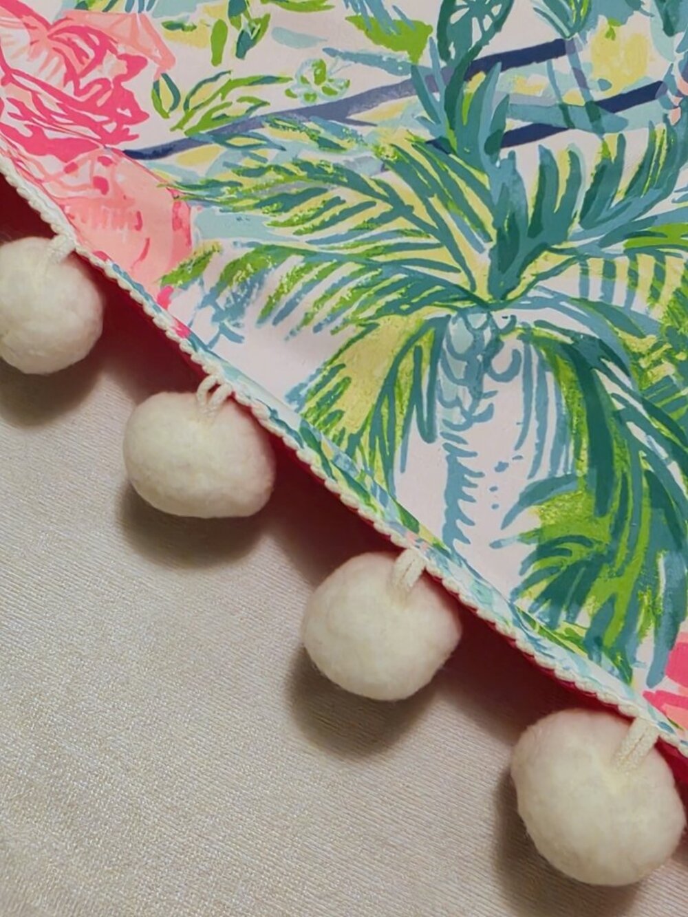 Lilly Pulitzer Christmas Tree Skirt Boho Tropical Pom Pom Trim NWOT 46" Diameter - Picture 3 of 16